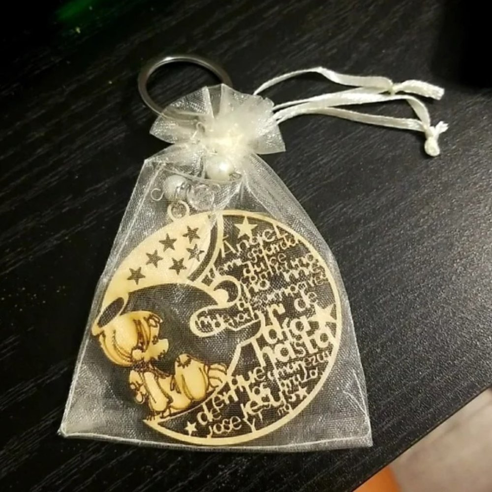 Precious Moment Spanish prayer key chain